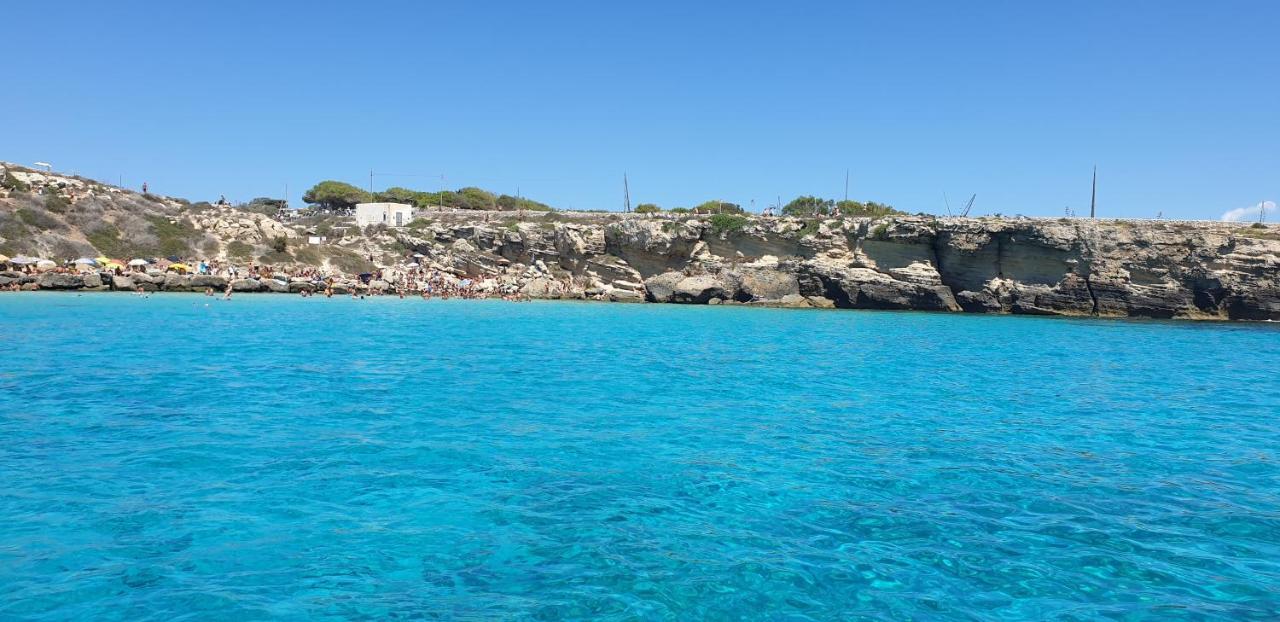Mami Holiday House カステッランマーレ・デル・ゴルフォ エクステリア 写真